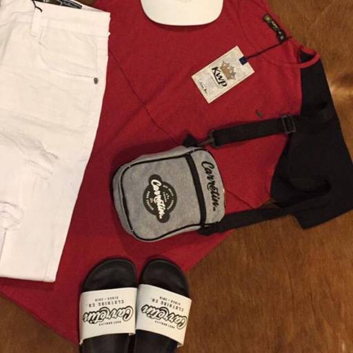 Camiseta, Calça, Sapato e Acessórios