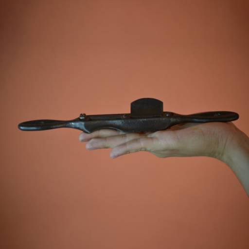 Plaina Antiga de Ferro por Antiquário Online Bauru