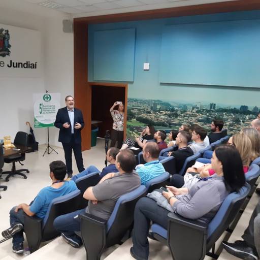 Cursos e Palestras Financeiras em Jundiaí, SP por Pedro Braggio Educação Financeira 