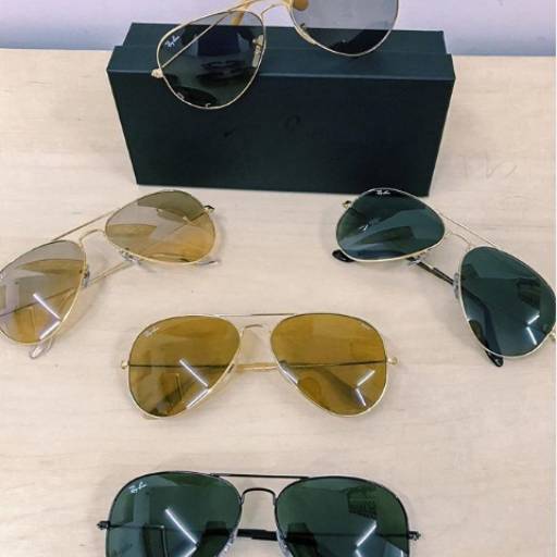 Comprar o produto de Óculos de sol Aviador Ray-Ban em Ray-Ban pela empresa Ótica Especialista em Birigui, SP por Solutudo