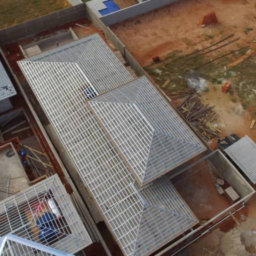 Cobertura Residencial por Ecco Teto Estruturas Galvanizadas