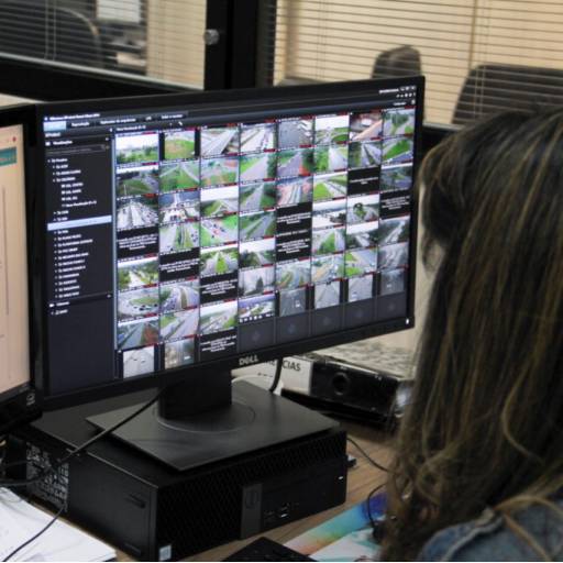 Serviços de monitoramento residencial