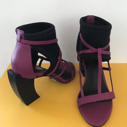 Sandalia por Theodora Store 