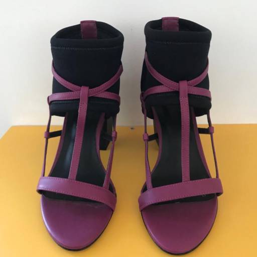 Sandalia por Theodora Store 