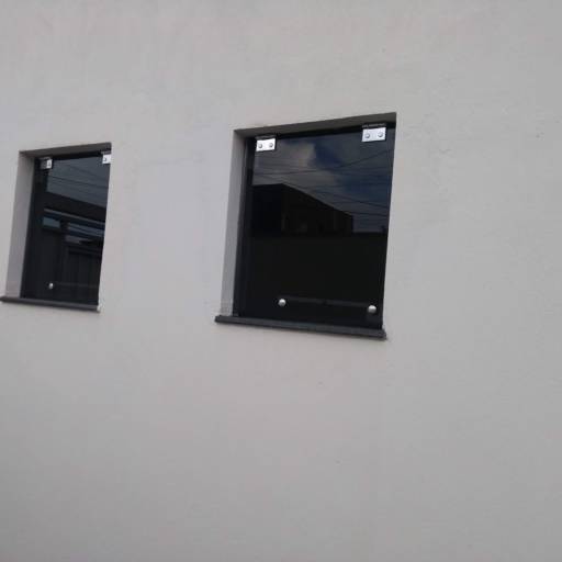 Corporal. Fisioterapia & Odontologia por Top Vidros