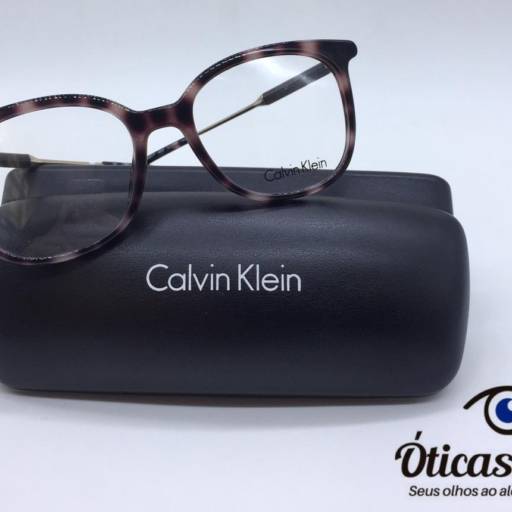Comprar o produto de Óculos Calvin Klein em Calvin Klein pela empresa Óticas Polini - Centro em Foz do Iguaçu, PR por Solutudo