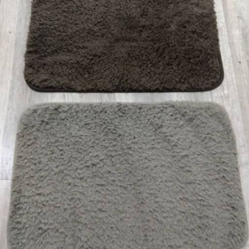 Tapetes de banheiro por A Predileta Decorações e Revestimentos