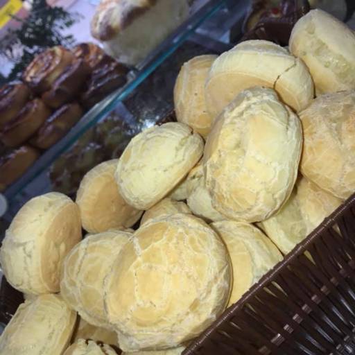 Comprar o produto de Pão de queijo em Alimentos pela empresa Panificadora e Confeitaria Mallorquin em Foz do Iguaçu, PR por Solutudo