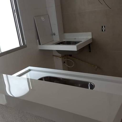 Bancadas e Nichos em Porcelanato: Estilo e Funcionalidade em Adamantina por Casa do Porcelanato FB