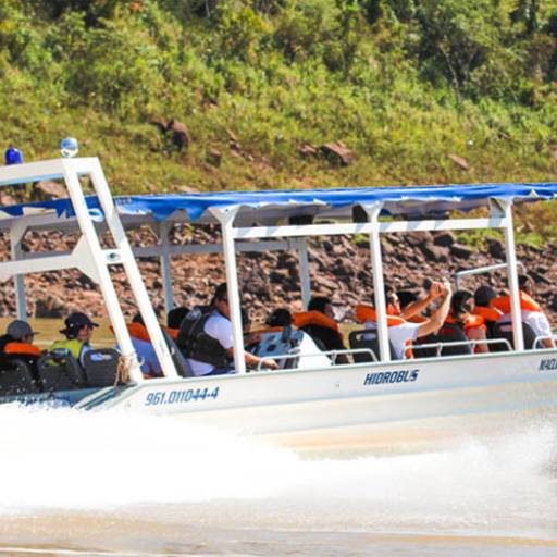 Passeio de Barco Porto Canoas