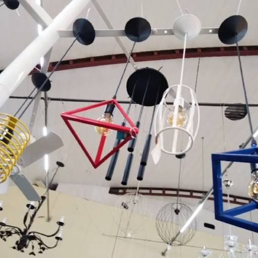 Pendentes em Avaré por Iluminar Hidro Material Elétricos, Iluminação e Hidráulico
