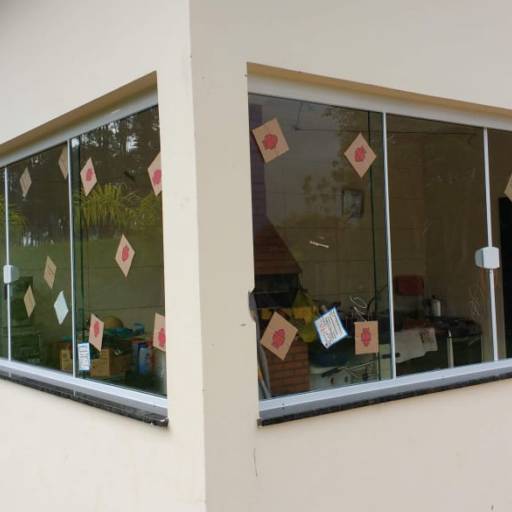 Janelas Pivotantes por Top Vidros Vidraçaria