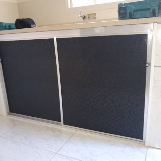 Porta Pia de Vidro e Acrílico por Top Vidros Vidraçaria