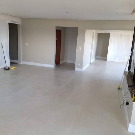 Porcelanatos e Pisos por HC Construção Civil