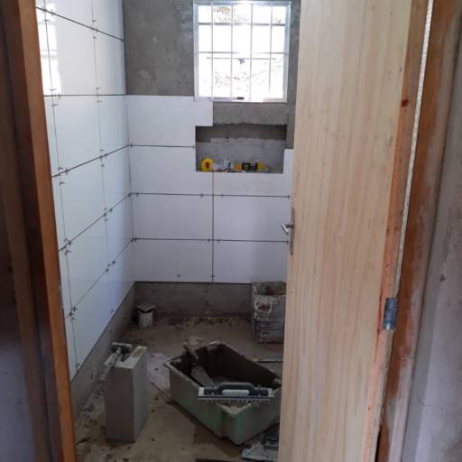 Porcelanatos e Pisos por HC Construção Civil