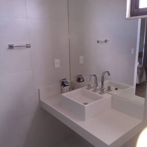 Porcelanatos e Pisos por HC Construção Civil