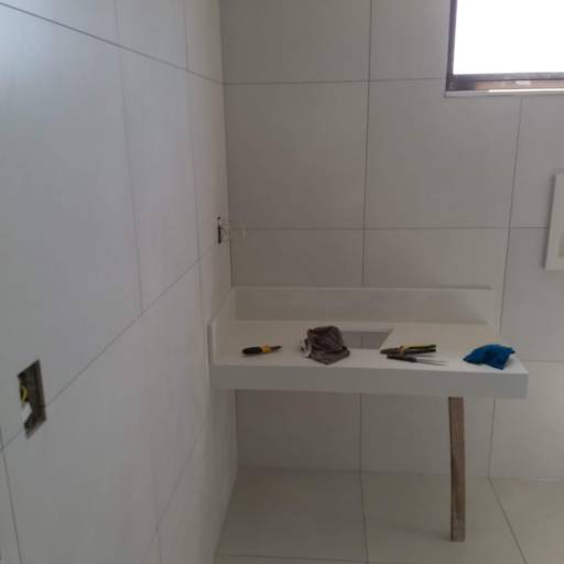 Porcelanatos e Pisos por HC Construção Civil