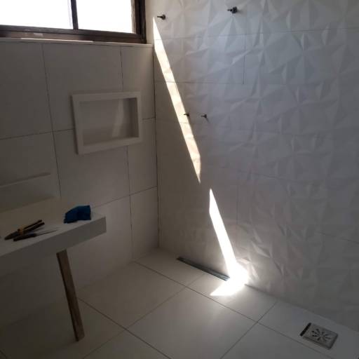 Porcelanatos e Pisos por HC Construção Civil