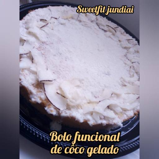 Bolo funcional gelado de coco em Jundiaí, SP por Sweet Fit Jundiaí
