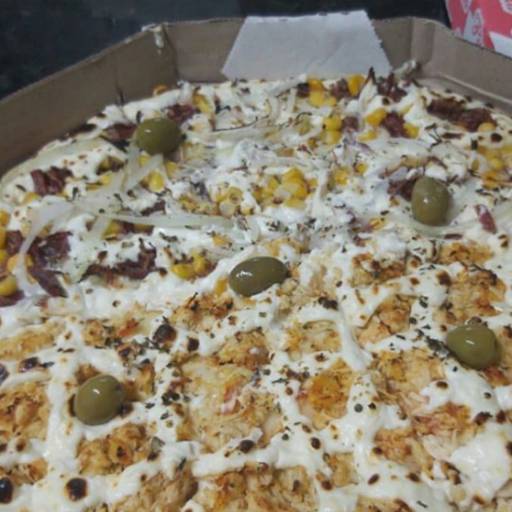 Comprar o produto de Pizza mista de Frango com Catupiry e Sergipana em Pizzas pela empresa Markito Pizzas Delivery em Aracaju, SE por Solutudo