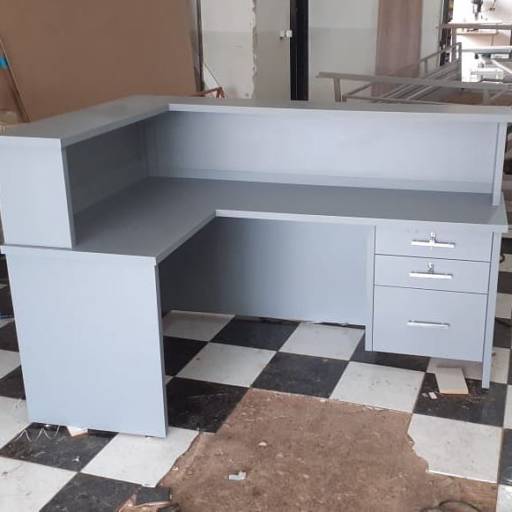 Mesa de escritório por Móveis Peixoto