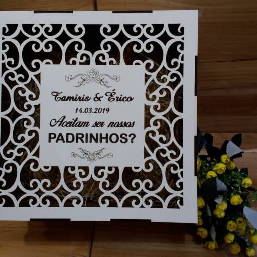Caixa Personalizada - Padrinhos em Bauru, SP por Nova Laser Bauru