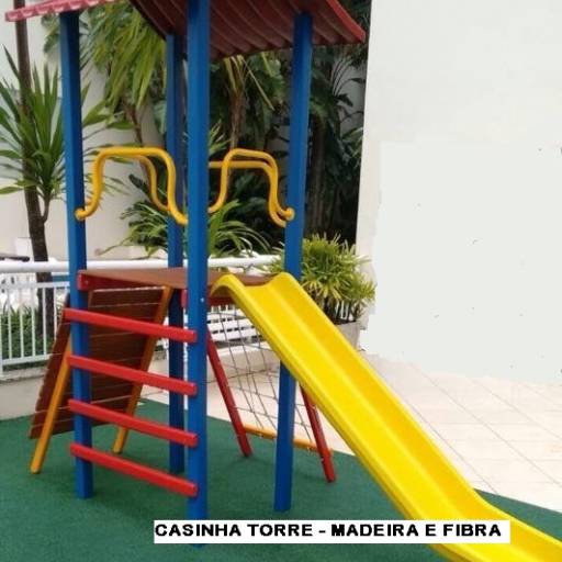 6 - Playgrounds De Metal E Fibra por Sideral Parques Infantis - Fabricação e Reformas