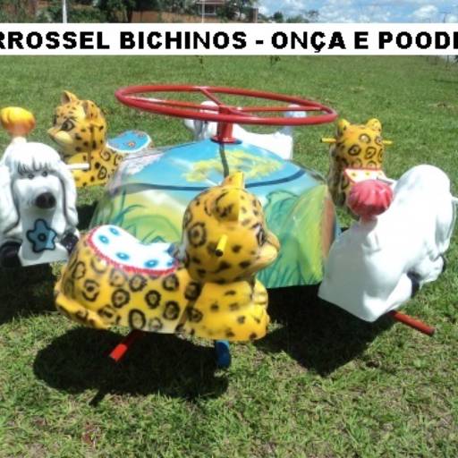 6 - Playgrounds De Metal E Fibra por Sideral Parques Infantis - Fabricação e Reformas