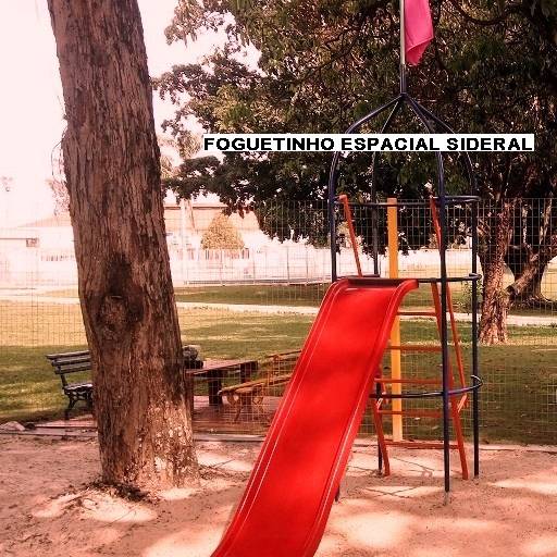 6 - Playgrounds De Metal E Fibra por Sideral Parques Infantis - Fabricação e Reformas