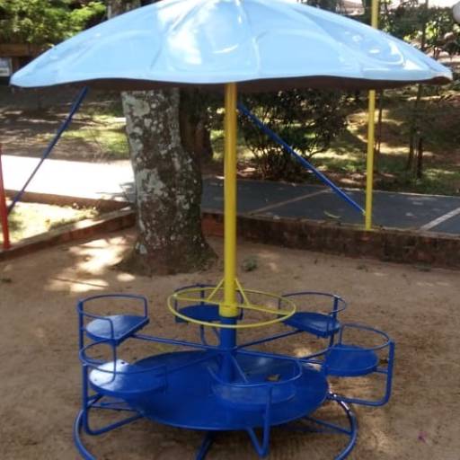 6 - Playgrounds De Metal E Fibra por Sideral Parques Infantis - Fabricação e Reformas