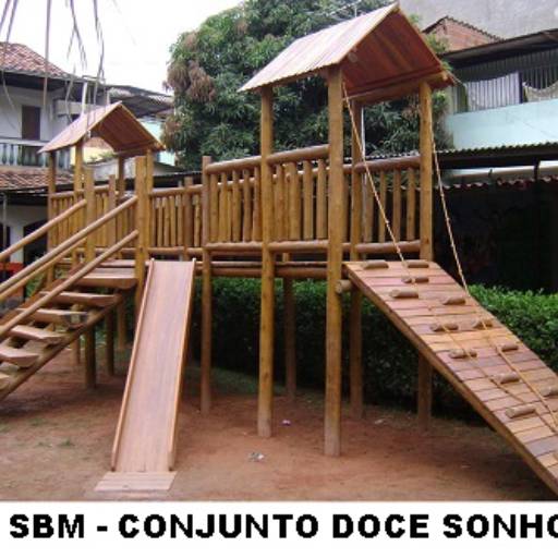 7 - Playgrounds De Troncos Rústicos por Sideral Parques Infantis - Fabricação e Reformas
