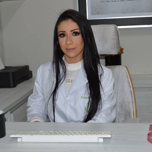 Ana Paula Quezadas - Nutricionista  por Soma Centro Médico