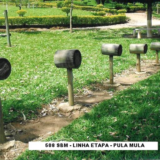 20 - Playgrounds de Troncos - Circuito de Ginástica por Sideral Parques Infantis - Fabricação e Reformas