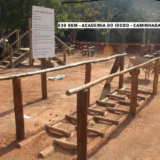 21 - Playgrounds de Troncos - Academia do Vovô por Sideral Parques Infantis - Fabricação e Reformas