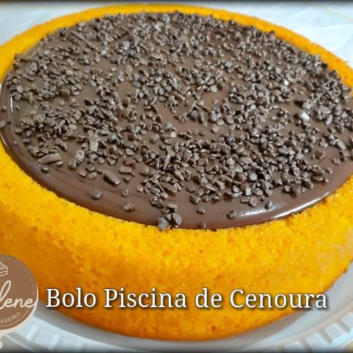 Bolo Piscina por Milene Browneria