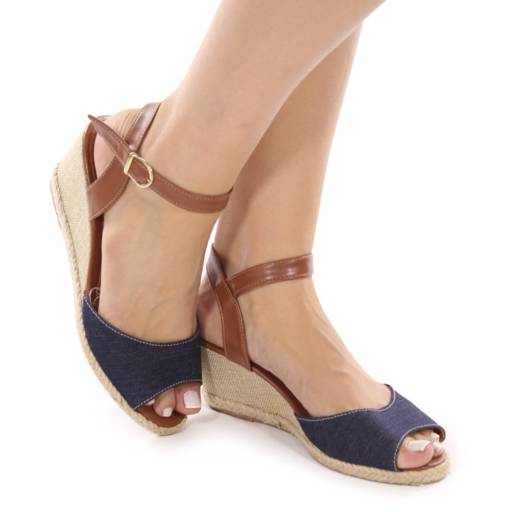 Anabela por Delicata Calçados