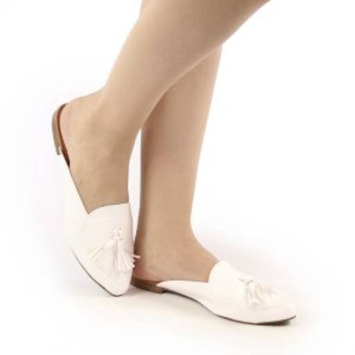 Mule por Delicata Calçados