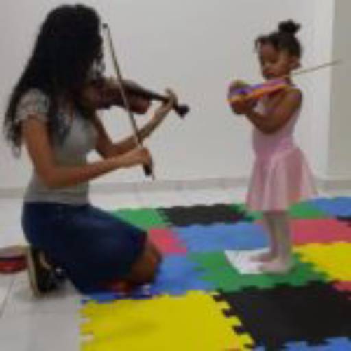 Musicalização infantil por Bravo Academia de Música 