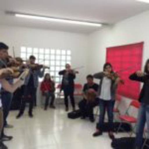 Cursos para Adultos e melhor idade por Bravo Academia de Música 