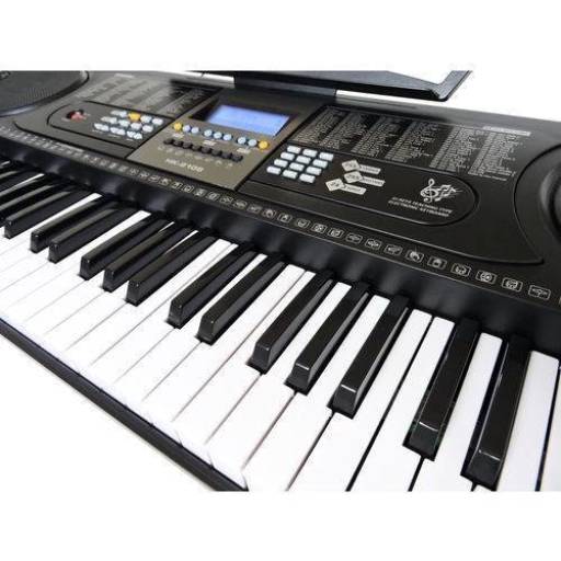 Comprar o produto de Aulas de teclado em Escolas de Música pela empresa Bravo Academia de Música  em Bauru, SP por Solutudo