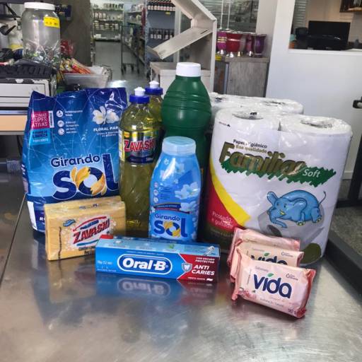 Comprar o produto de Kit Básico Higiene e Limpeza em Limpeza pela empresa Comercial Della Preve em Foz do Iguaçu, PR por Solutudo