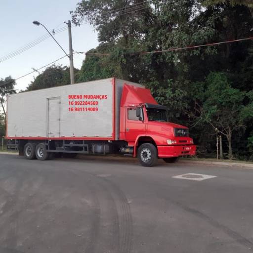 Comprar o produto de Mudanças em Veículos e Transportes pela empresa Bueno Frete em São Carlos, SP por Solutudo