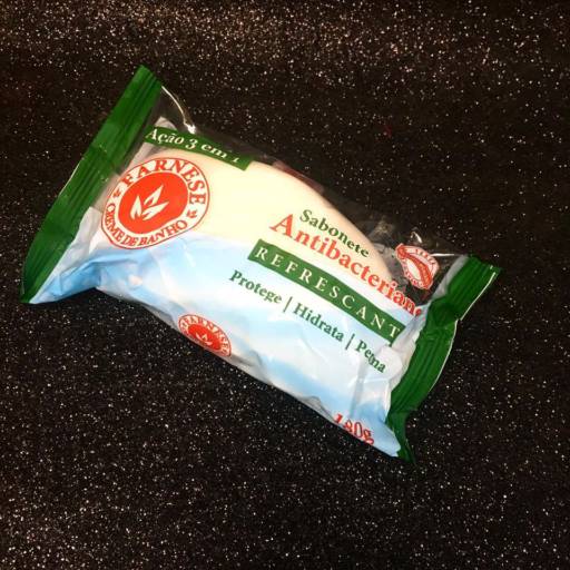 Sabonete Antibacteriano por Mônika Pasquarelli Cosméticos