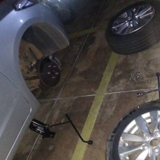Troca de Pneu em Goiânia, GO por Jeova Jireh Auto Socorro
