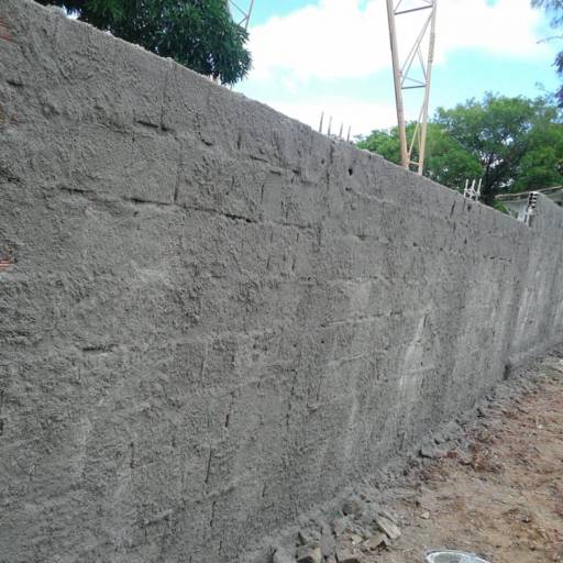 Muros por A.J.R  Construções