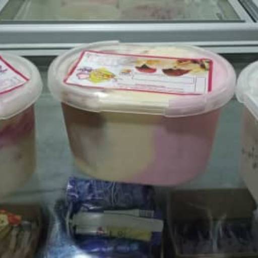 Pote 2 litros 3 sabores por Sorveteria Doce Sabor