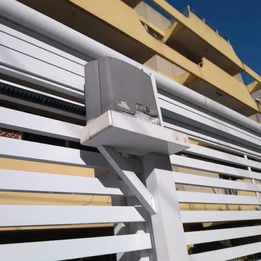 Automatização de Portões por Aimax Segurança Eletrônica e Telecom