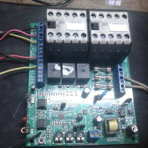 Venda de placas para motores de portão por Akyno Assistencia Técnica em Portões