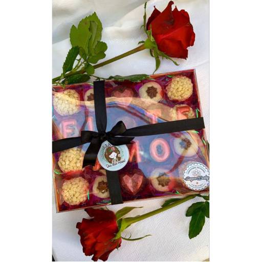 Caixinha de Brigadeiro Gourmet por Sugar Baby Confeitaria Artesanal