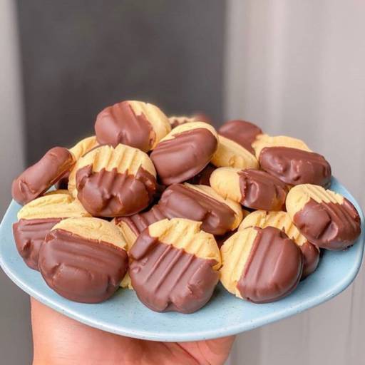 Bolachinhas de Ninho por Sugar Baby Confeitaria Artesanal